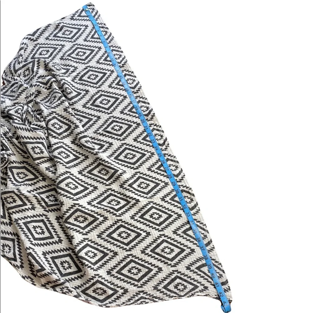 Baby Swaddle - Picture 4 of 6